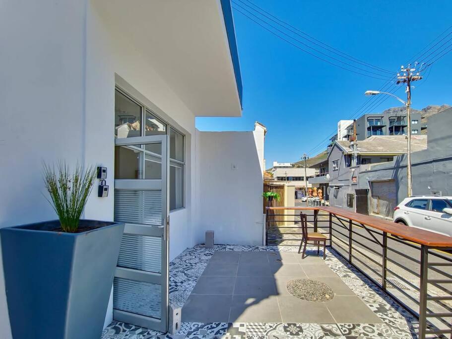 Pensão Cosy At The Foothills Of Table Mountain-secure Cidade Do Cabo
